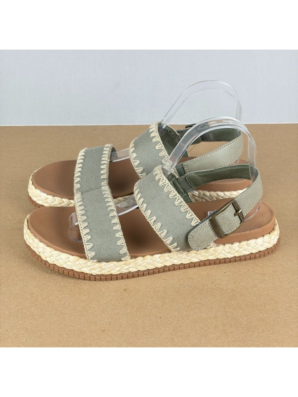 Bobs Skechers Stormy Kiss Plush Foam Sandals Womens 9 Olive Green Adjustable